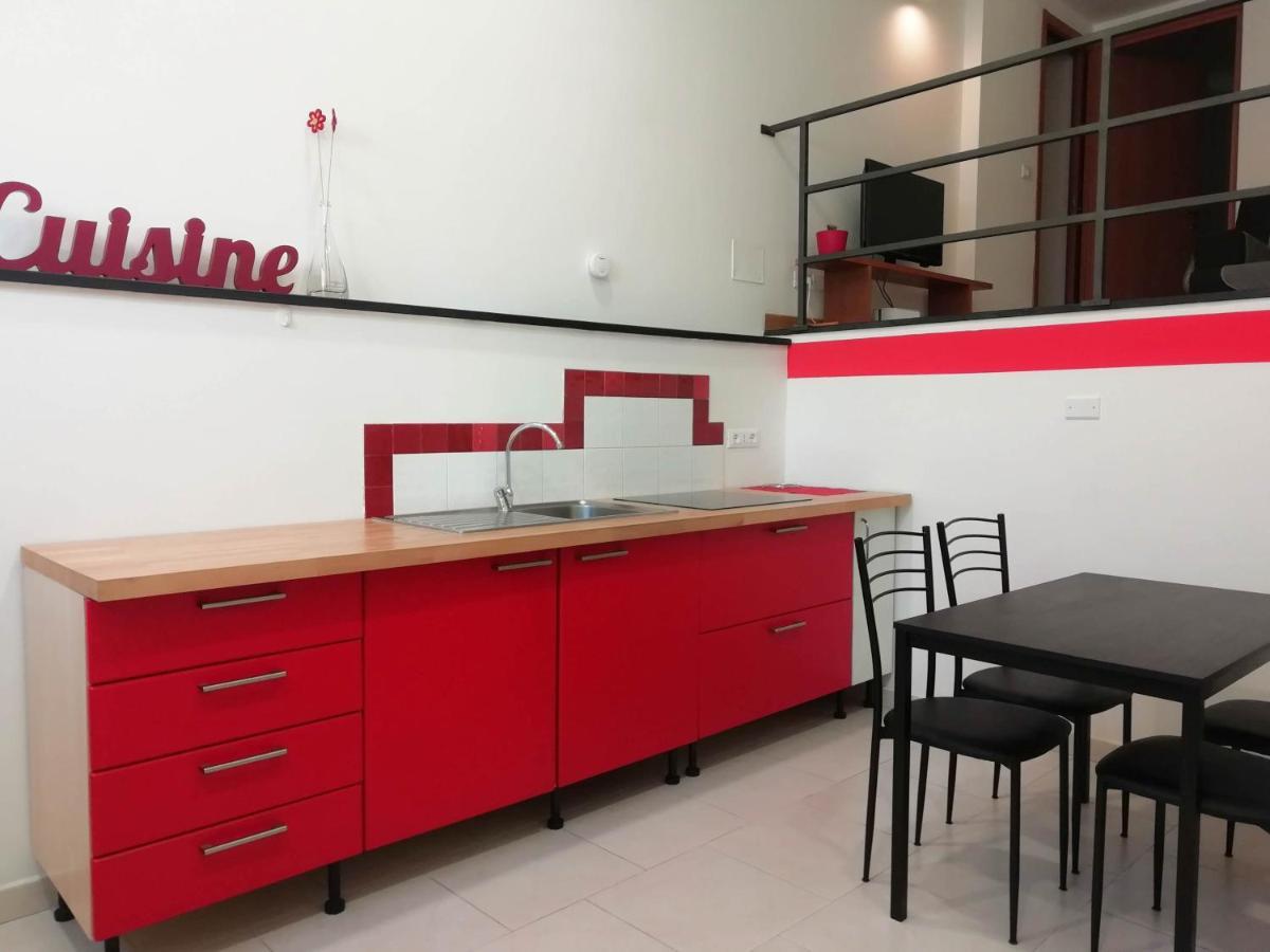 Appartamento Indipendente A Due Passi Dal Centro Savona Bagian luar foto