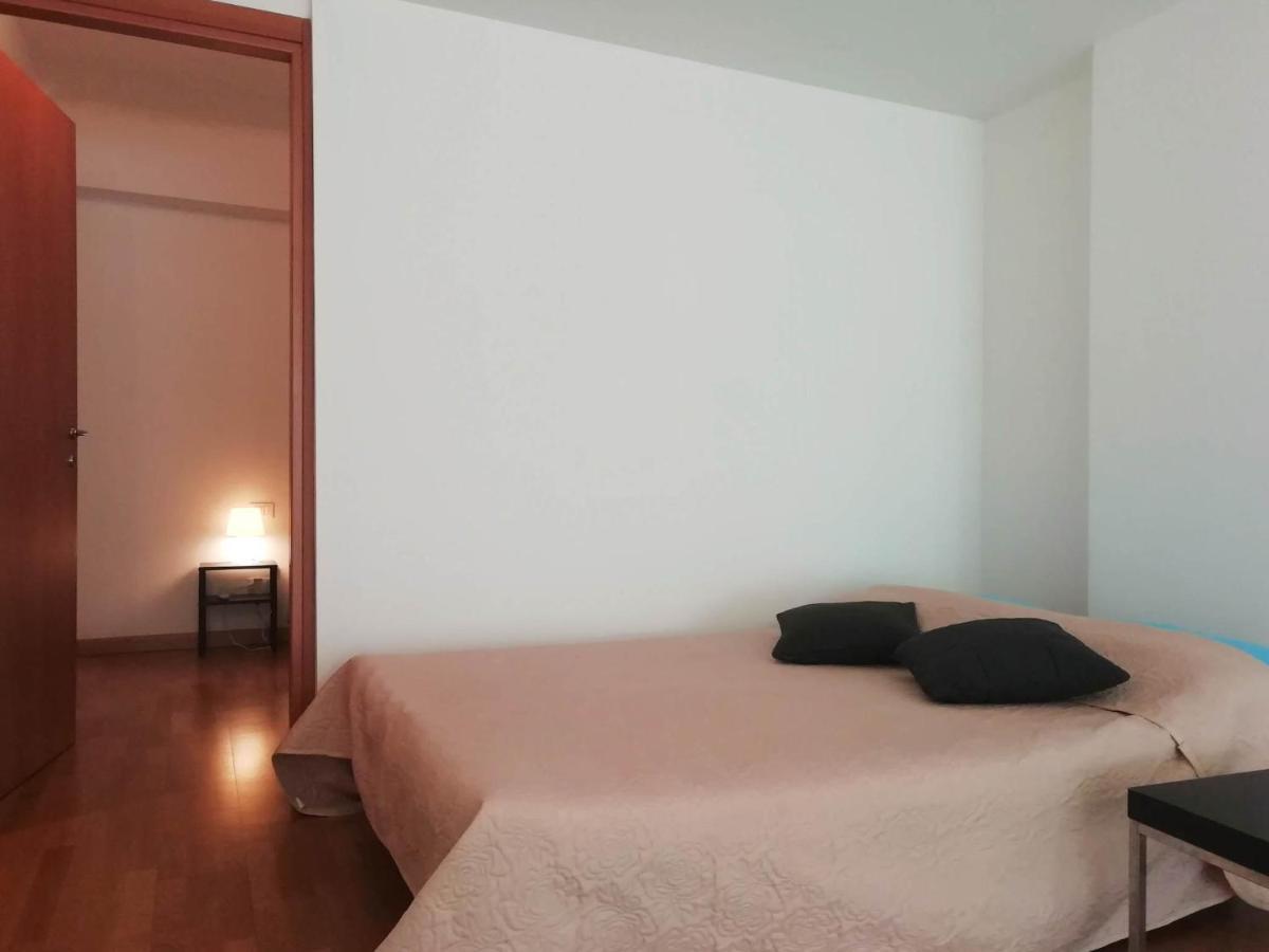 Appartamento Indipendente A Due Passi Dal Centro Savona Bagian luar foto